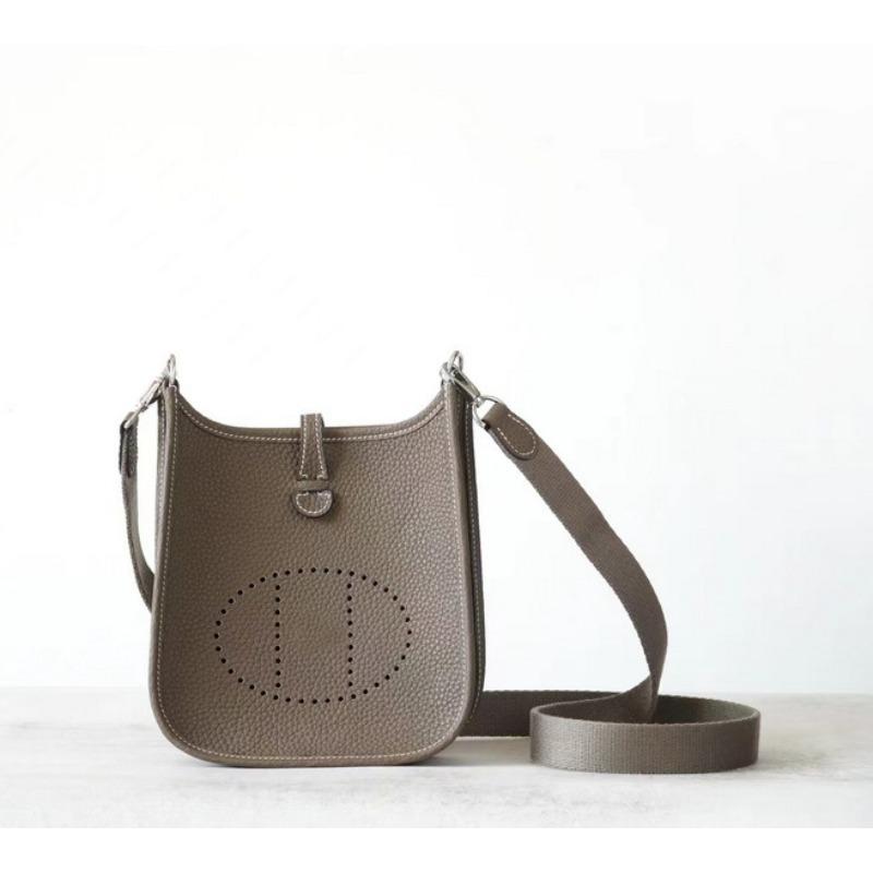 

2025 Нова Жіноча Сумка з Натуральної Шкіри Першого Шару Теляча Шкіра ТС 16 Сумка І Ф Лінь Вощена Нитка Сумка на Одне Плече Кросбоді Міжкордонна 16x18x5cm