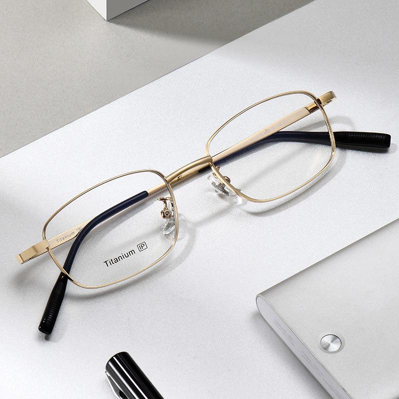 Ultra-Light Pure Titanium Myopia Glasses: Oval Frame for Small Faces, High Prescription, Black