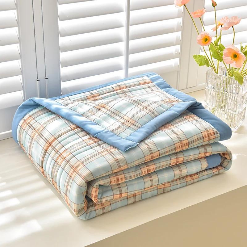 Comfortable Summer Quilt Cooling Sensation Lightweight Blanket Coolness Bare Sleeping Quilted Comforter Duvet  Flower Printed Quilted Bedspread