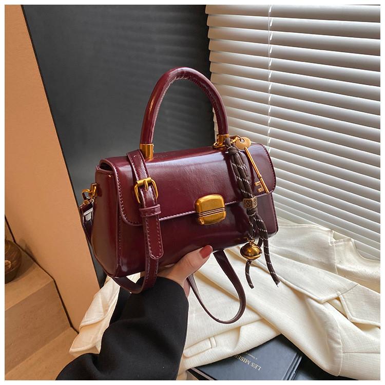 Ielgy Ladies Bag High-End Fashion Autumn Winter Retro All-Match One-Shoulder Cross-Body Small