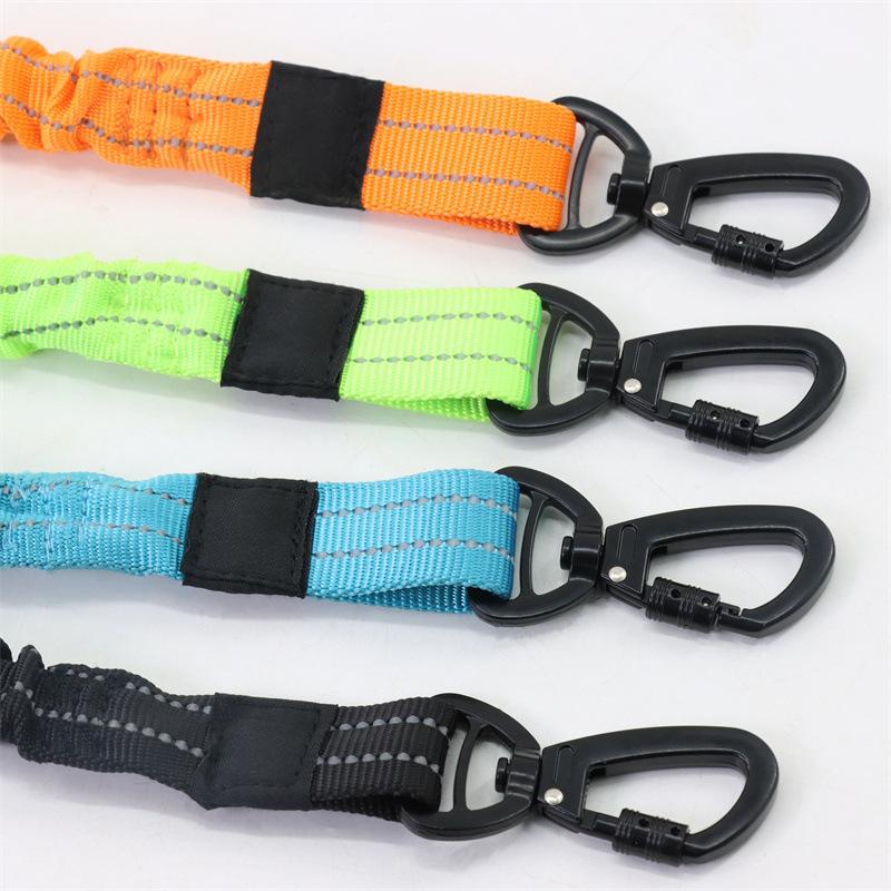 New retractable and elastic dog leash Medium&Large Dog leash walking leash comfortable grip anti loss and control of the dog