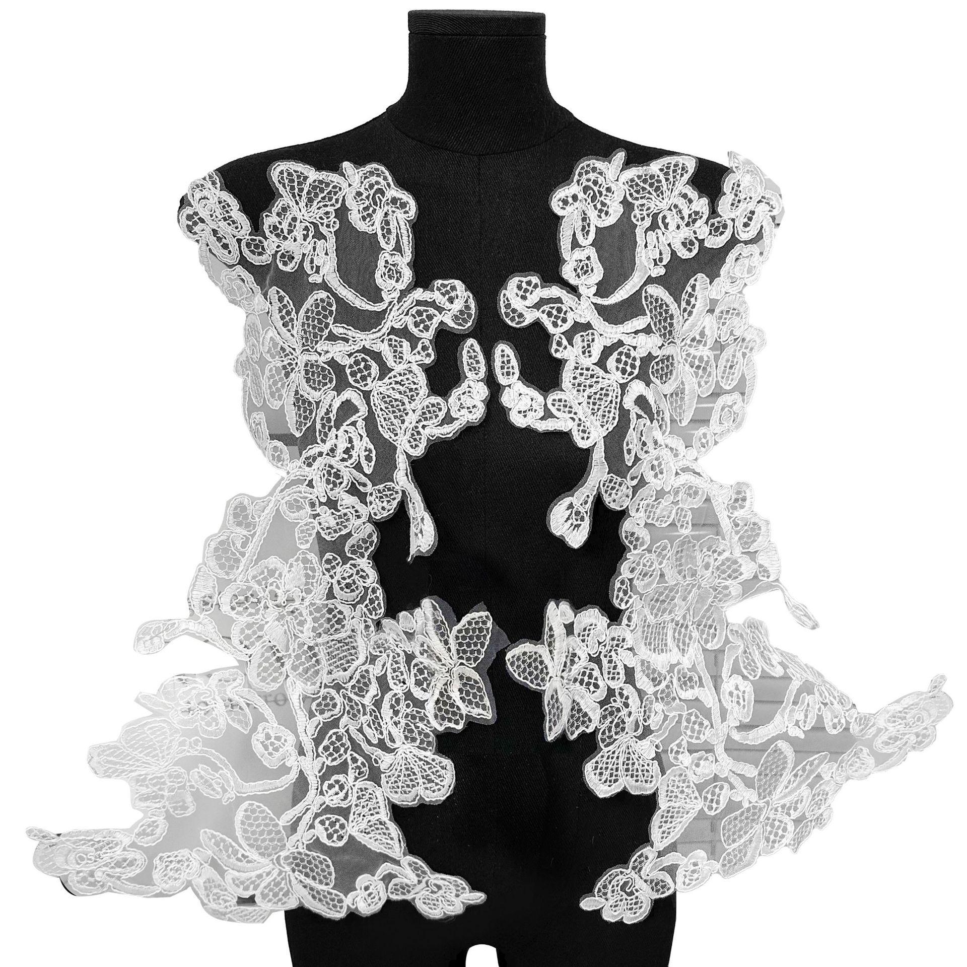 

White Mesh Yarn Hollow Embroidery Car Bone Flower Clothing Shirt Dress Patch Flower Decoration Cloth Sticker Accessories HY37 white pair