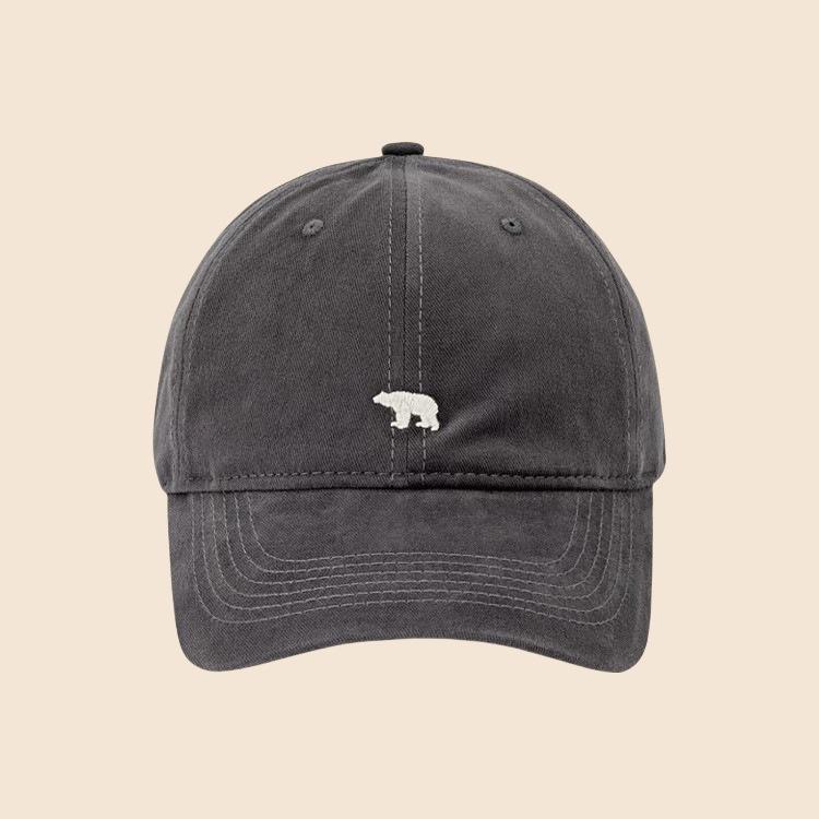 

Polar Bear Embroidered Baseball Hats for Men and Women, Wide Brims To Show Face, Small Retro Hats, Soft Top Duck Tongue Hats 55-60cm