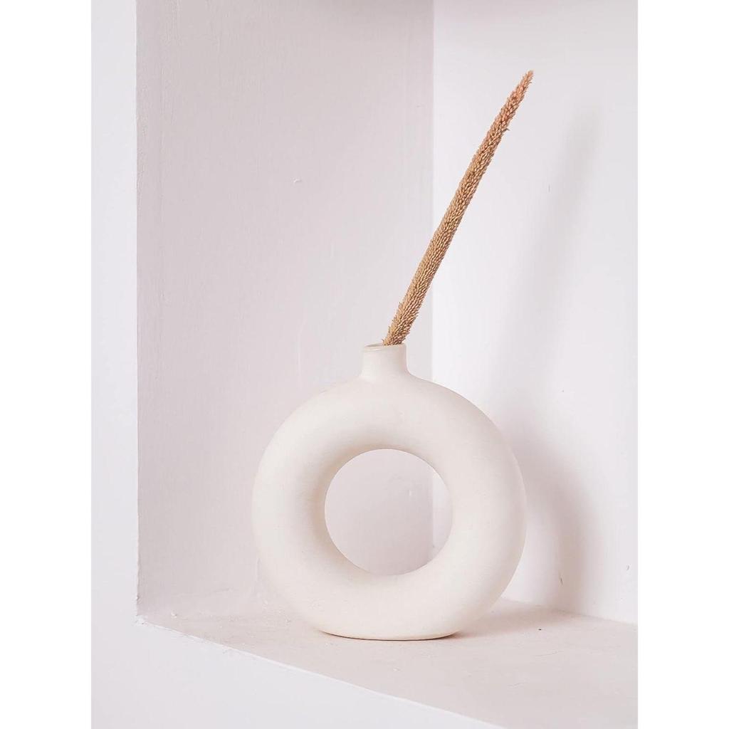 Ceramic White Donut Vase 6 & 8 Inch - Set of 2 | Decorative Donut Vase for Dried Flowers and Pampas Grass | Vases for Modern Home Decor,