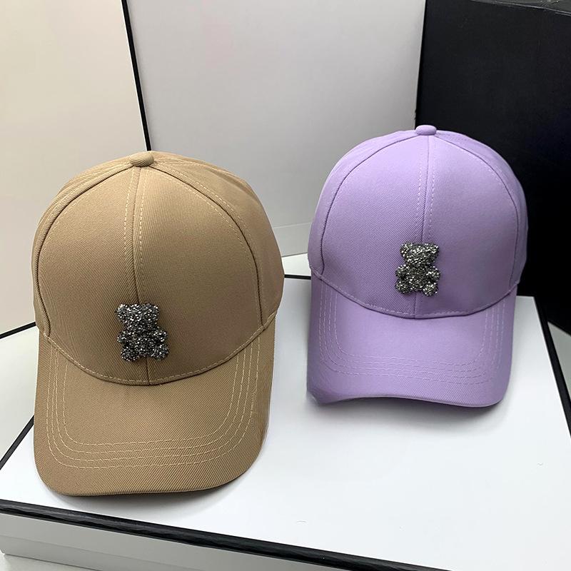 A New Fashionable Summer Sun Hat for Women  A Spring and Autumn Rhinestone Bear Baseball Cap  and A Face Showing Little Baseball Cap