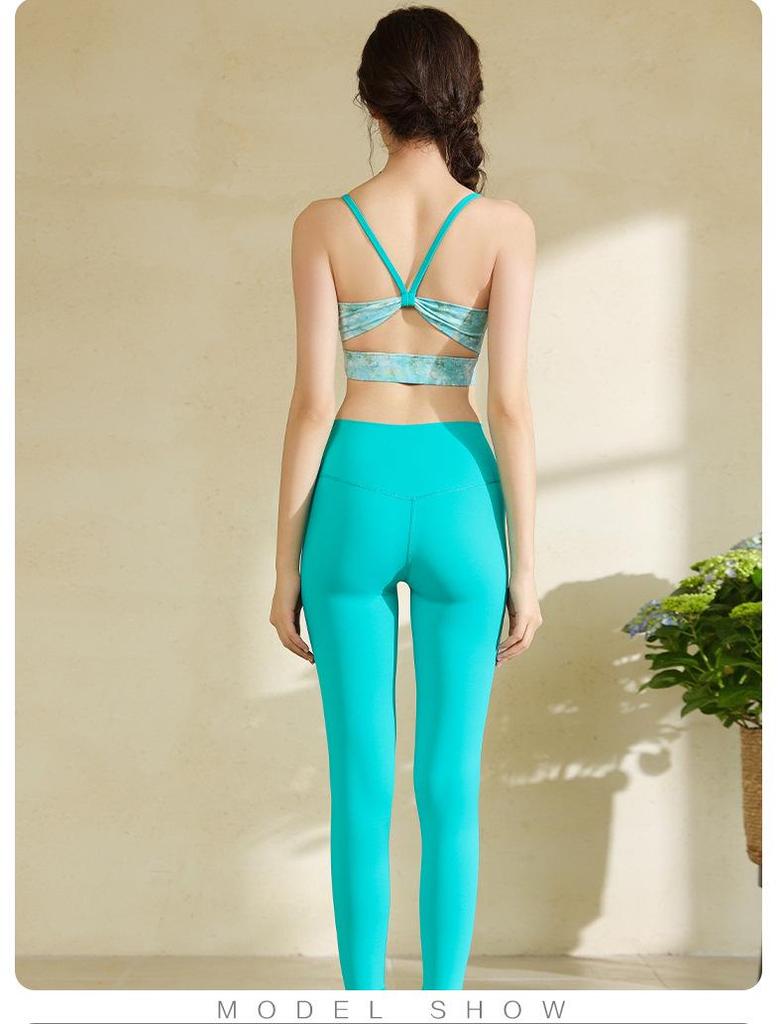 Lulu2025 Cambodia Yoga and Pilates Sports Bra Set with Beautiful Back Design and Chest Pads