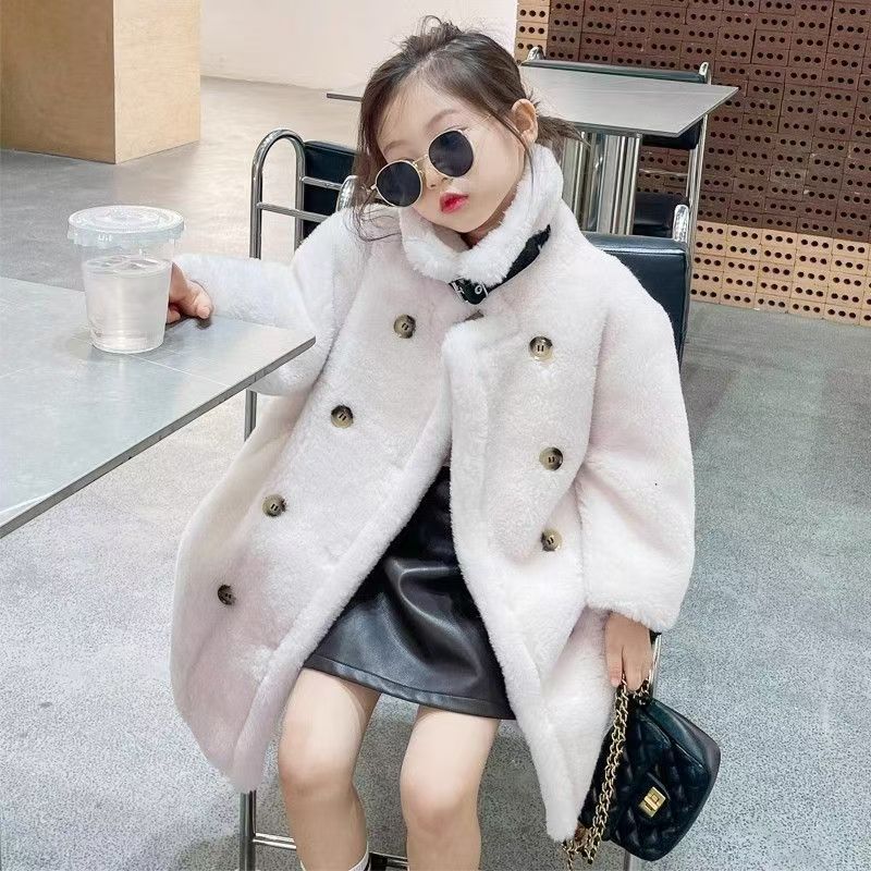 

Зимнее плюшевое пальто для девочек с утолщенным длинным мехом и интегрированным плюшем 150