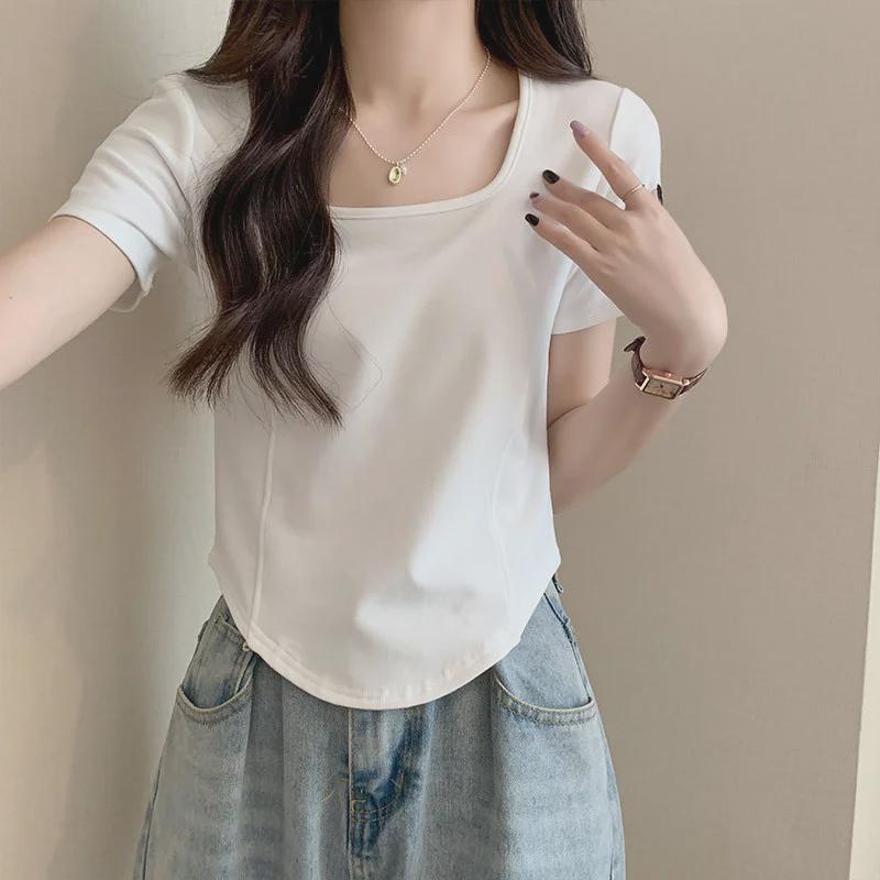 Dámské letní 2025 zeštíhlující tričko s čtvercovým výstřihem - Asymetrický design v jednobarevném provedení