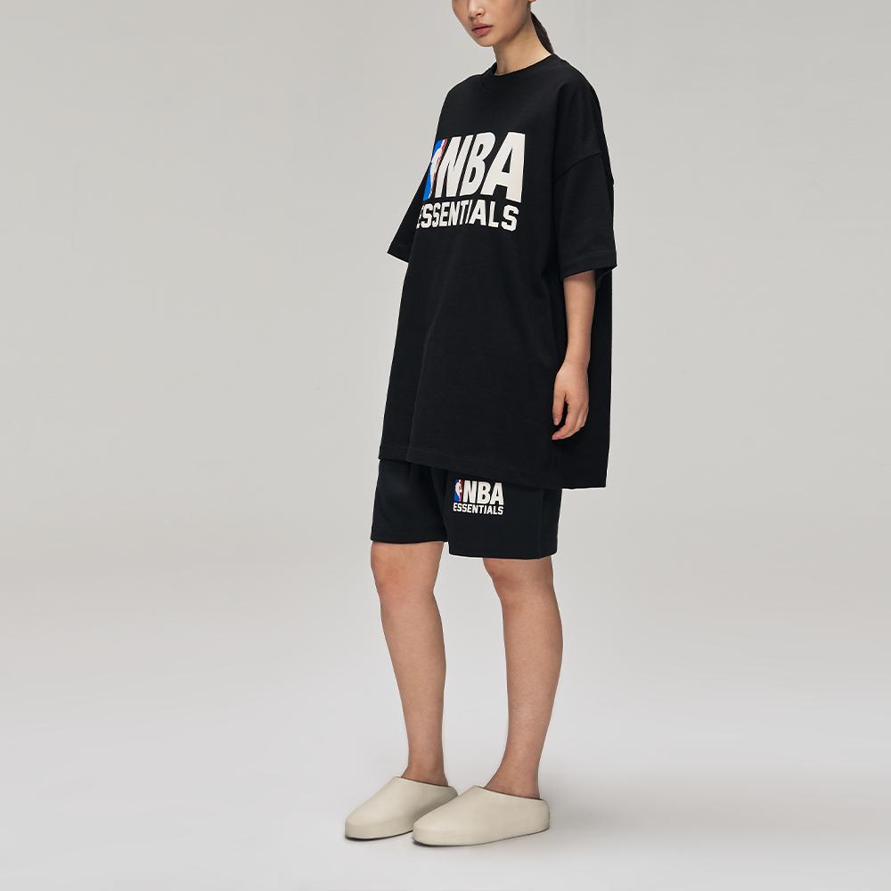 Fear of God Essentials NBA 90er Jahre T-Shirt Vintage Schwarz Herren Oberteile 125NB252001F