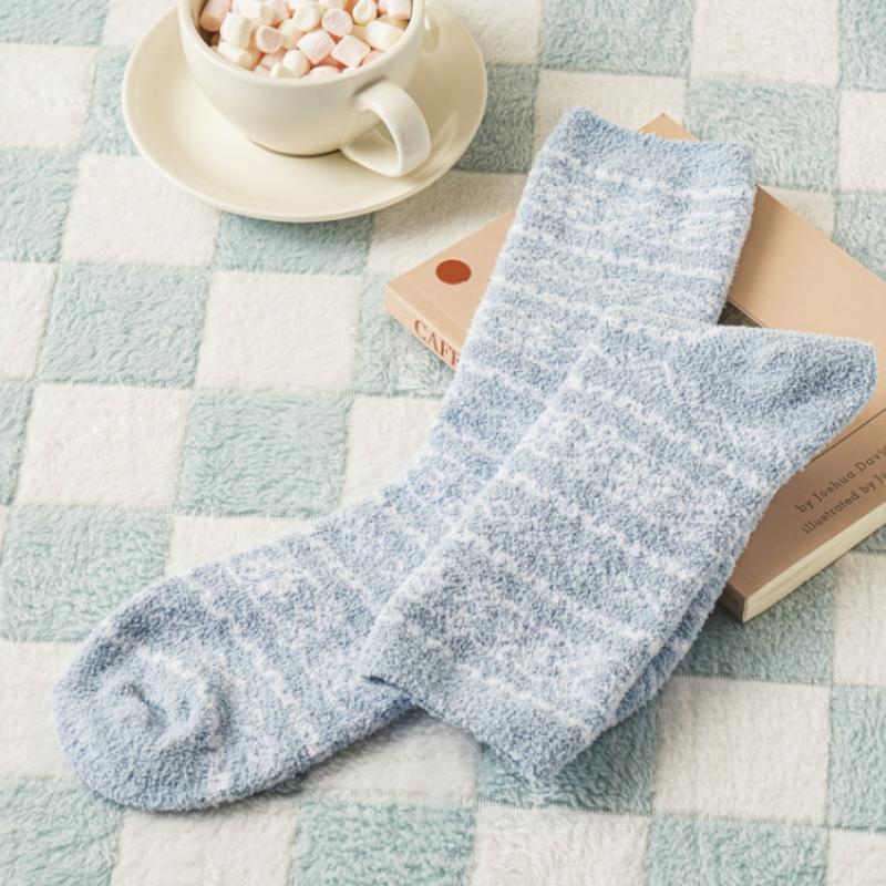 Monfoot Mens Snowflake Point Sleep Socks Blue