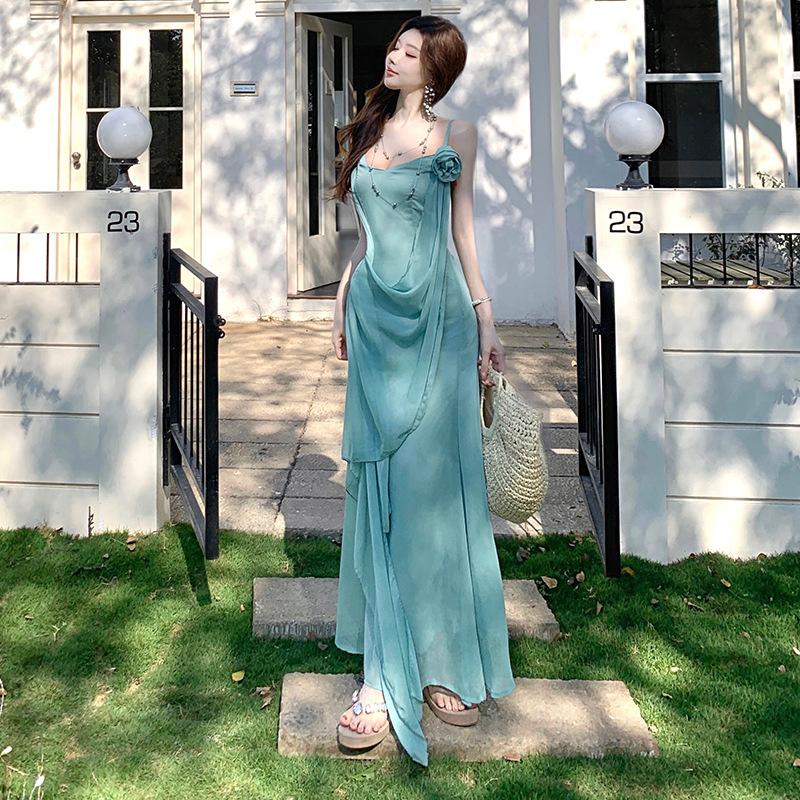 Mint green Greek wind suspender streamer pleated dress women's summer travel super fairy temperament long dress