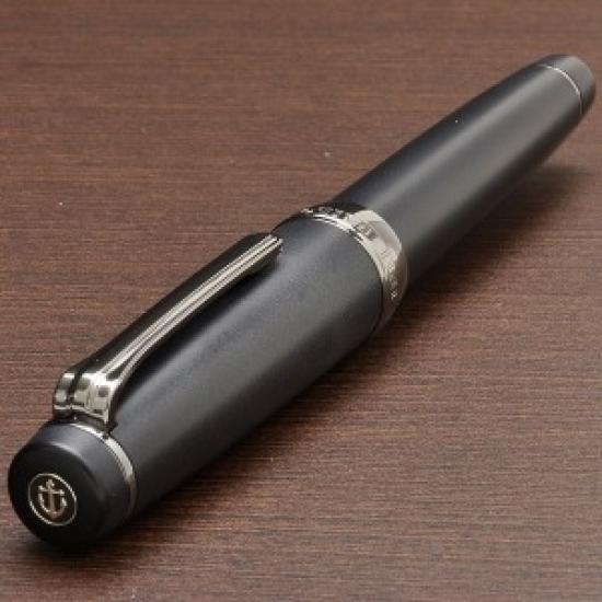 Sailor Professional Gear Imperial Black Fountain Pen Fine Nib 11-3028-220 with Converter
