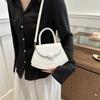 Chic Vintage Minimalist Womens Saddle Bag Stylish Fashionable Crossbody Purse