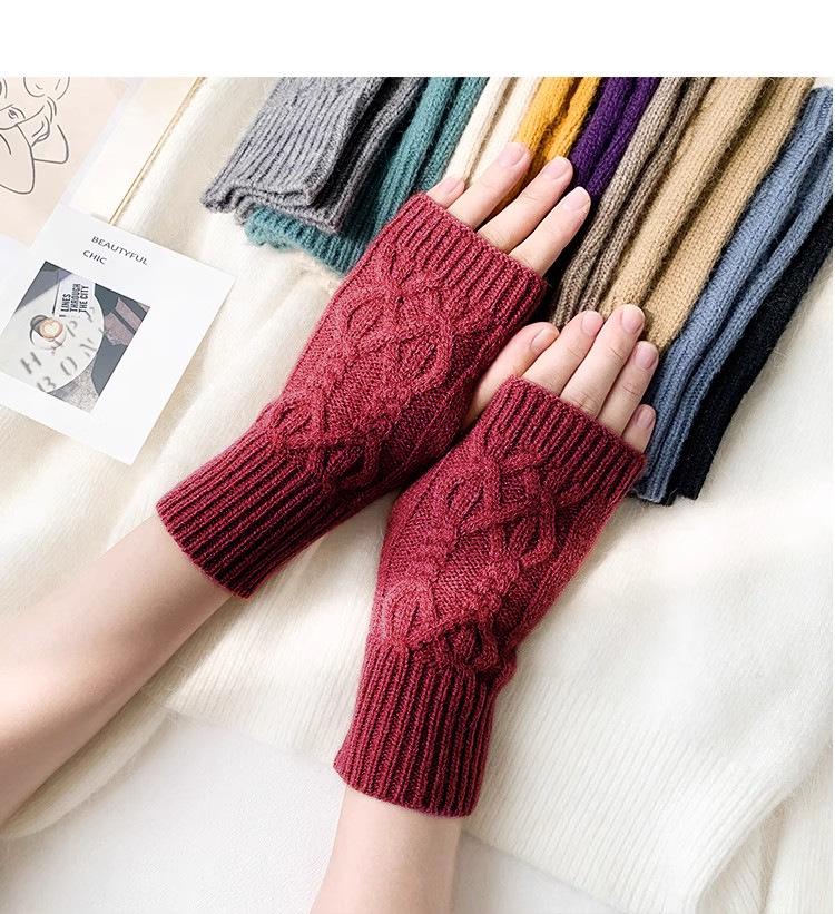 

Женский модный берет: Теплая вязаная шерстяная шапка для осени/зимы с толстым бархатным отворотом