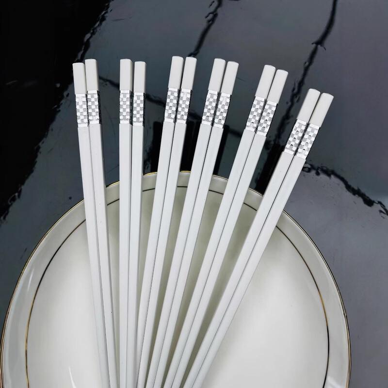 

European Bone China Dinnerware Set with Alloy Chopsticks