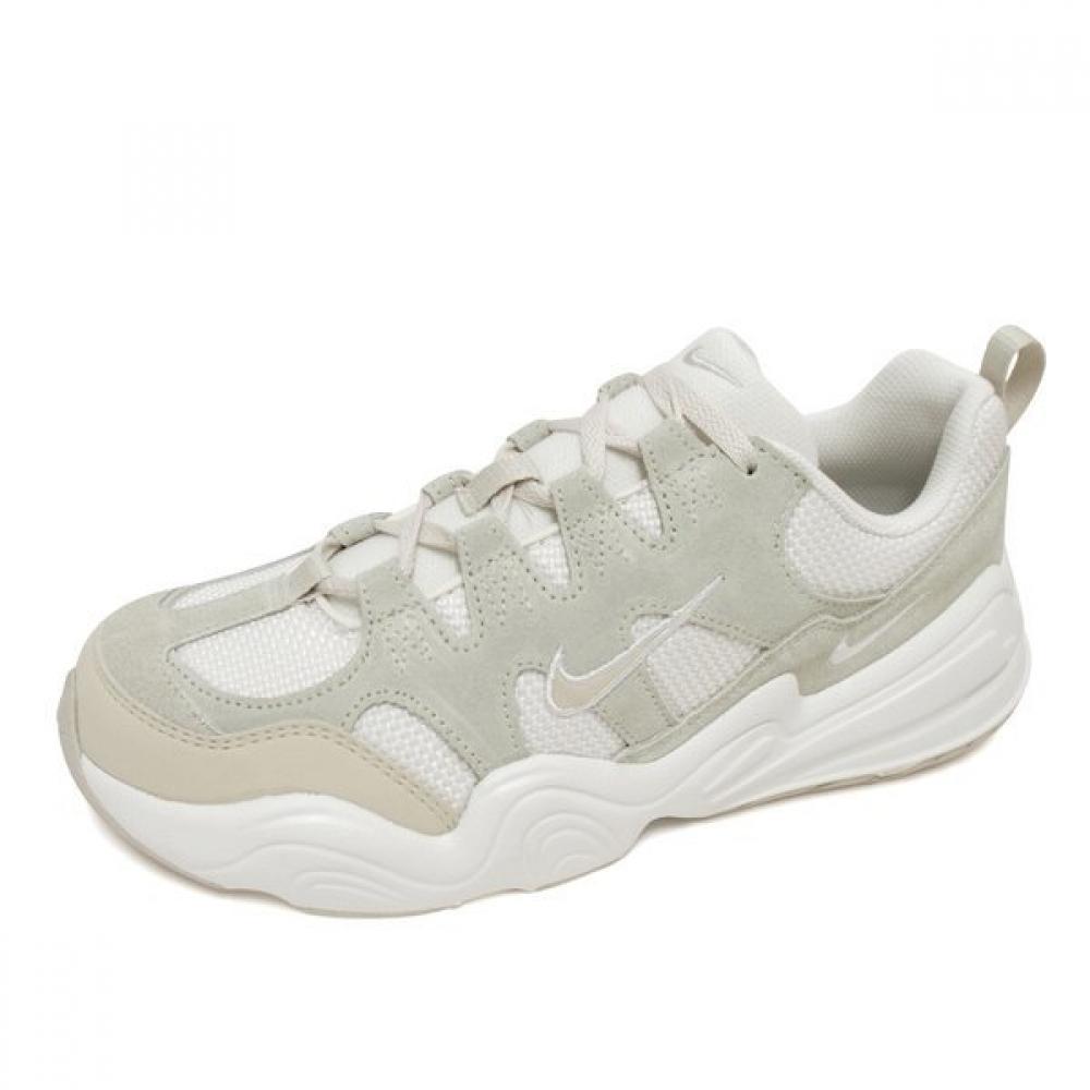 

Nike Tech Hera Sneakers Sneakers Khaki Brown Dr9761 002 DR9761002:235mm(US6.5)