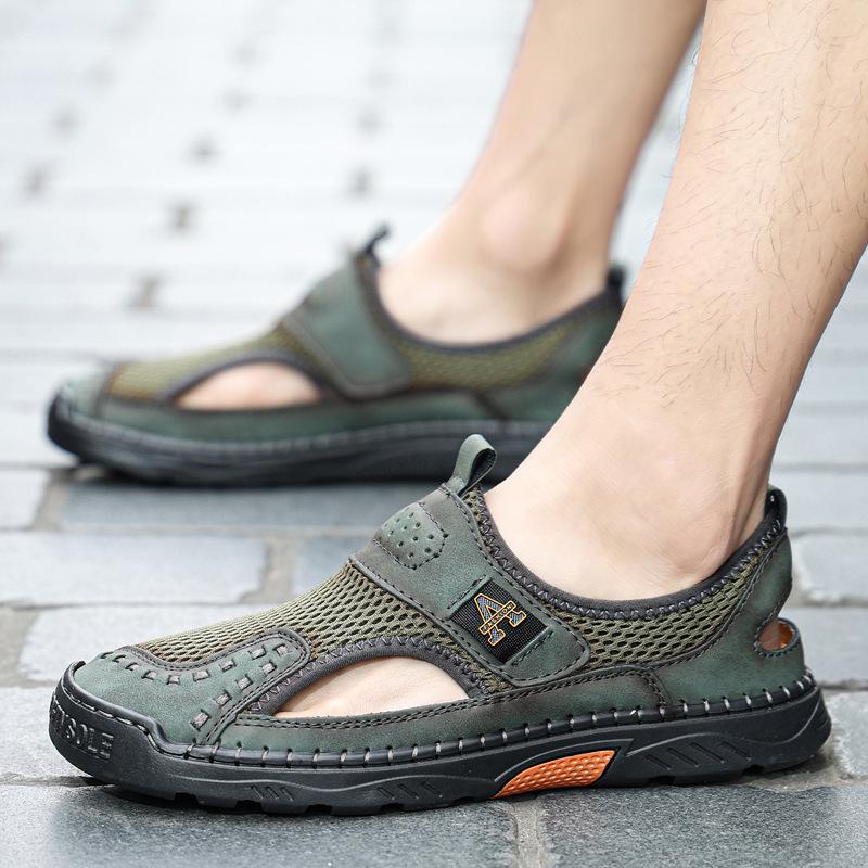 Large Men's Outdoor Breathable Water Crossing Trekking Shoes
