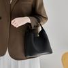 Genuine Leather Bucket Bag, Handbag, Fashionable Crossbody Bag, Shoulder Bag, Bag for Carrying on The Arm