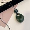 Vintage Colorful Dyeing Resin Necklaces for Women Fashion Simple Oval Pendant Sweater Chain Necklaces Winter Jewelry