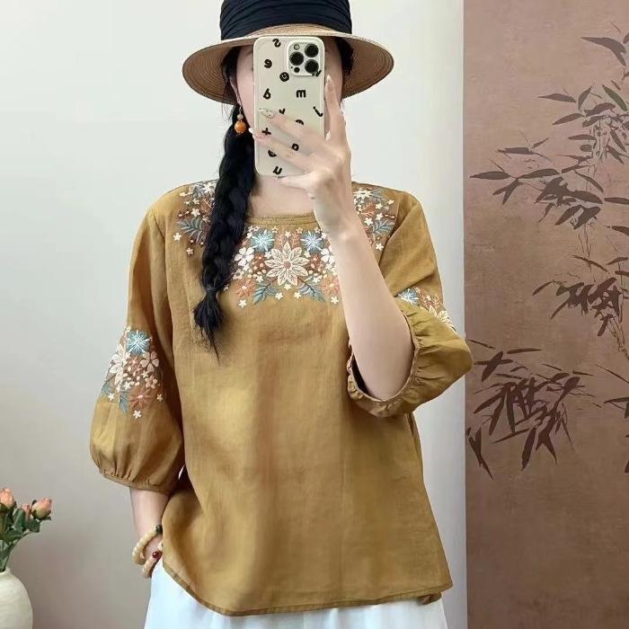 Embroidered Fashion Three-quarter Sleeve T-shirt Summer Loose and Thin Cotton Round Neck Pullover Small Shirt Top