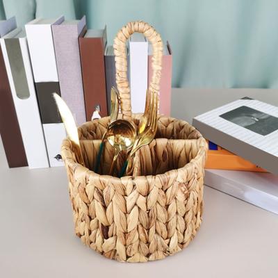 Tragbarer Blumenkorb, pastoraler Stil, Unkraut, geflochten, Make-up-Pinsel-Organizer, vier Fächer, Korb, Besteck-Organizer, Küchenutensilienhalter