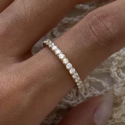 Bague simple en acier inoxydable Uworld avec zircon cubique doré plaqué 18 carats et breloque minimaliste pour femme, bijoux tendance