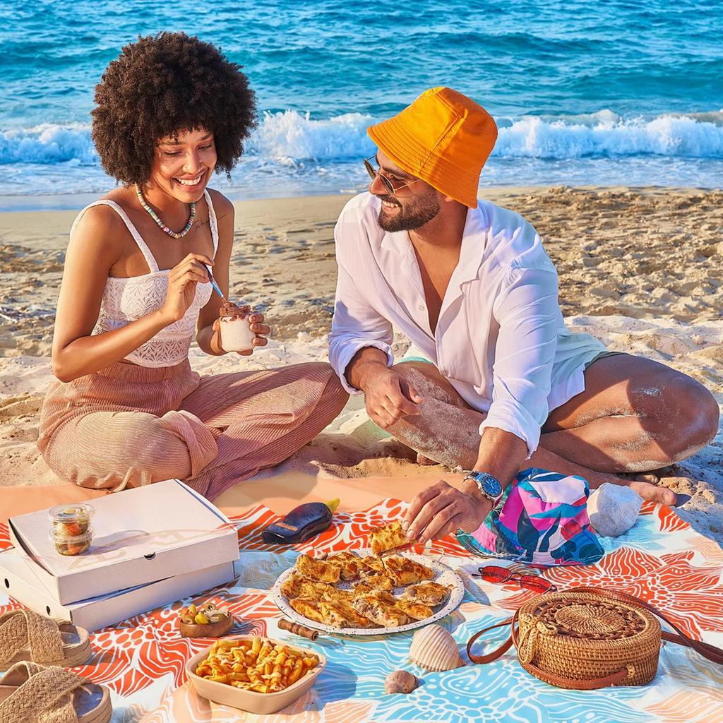 Beach Blanket Picnic Mat 180x210cm Waterproof Sandproof Portable Outdoor Sports Travel Hiking Camping Ground Cover Foldable Pad