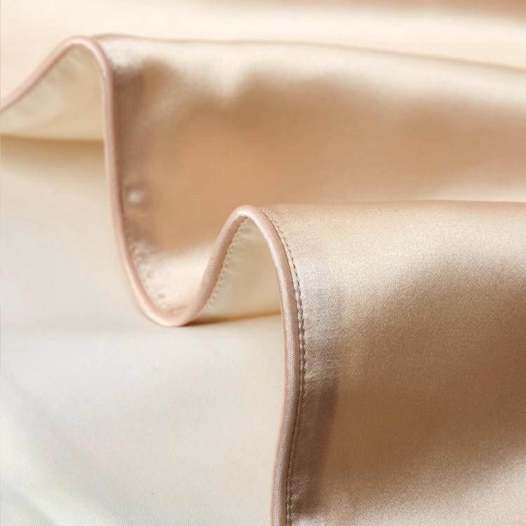 30 Momme Mulberry Silk Pillowcase for Smooth Hair (Double-Sided, Latex Core)