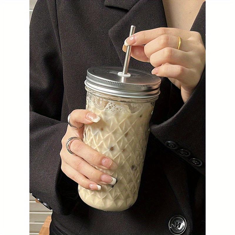 

1 шт. Стеклянная чашка большой вместимости в стиле инс с крышкой и соломинкой для американского кофе и латте 650ml
