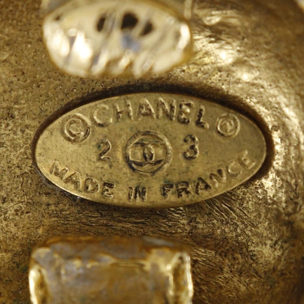 CHANEL COCO Mark Earring vintage Plated Gold 37g Women Used