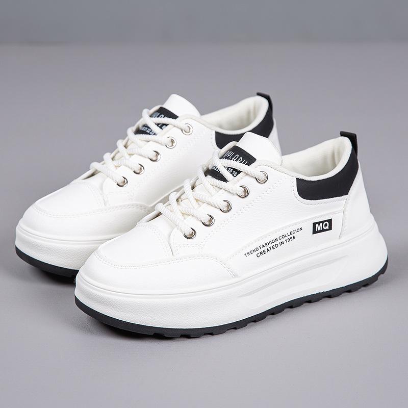 Best-selling Shoes: Women's Versatile Thick-soled Board Shoes, Soft-soled Sports Casual Shoes