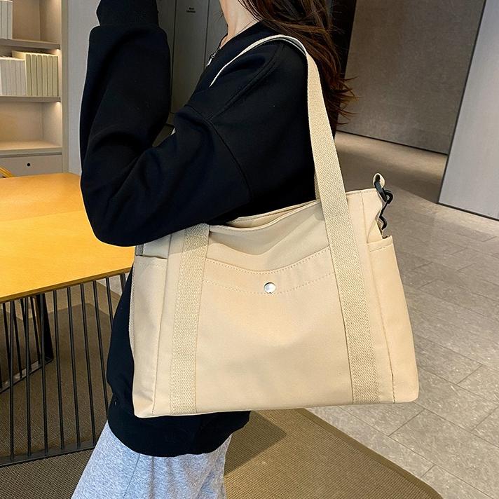 Women Nylon Tote Bag Large Capacity Shoulder Handbag Casual Lightweight Crossbody Bag Multi Pocket Travel Shopping Work Bag