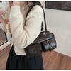 Retro niche portable bowling bag for women 2025 autumn new trendy Korean underarm bag large-capacity commuter bag