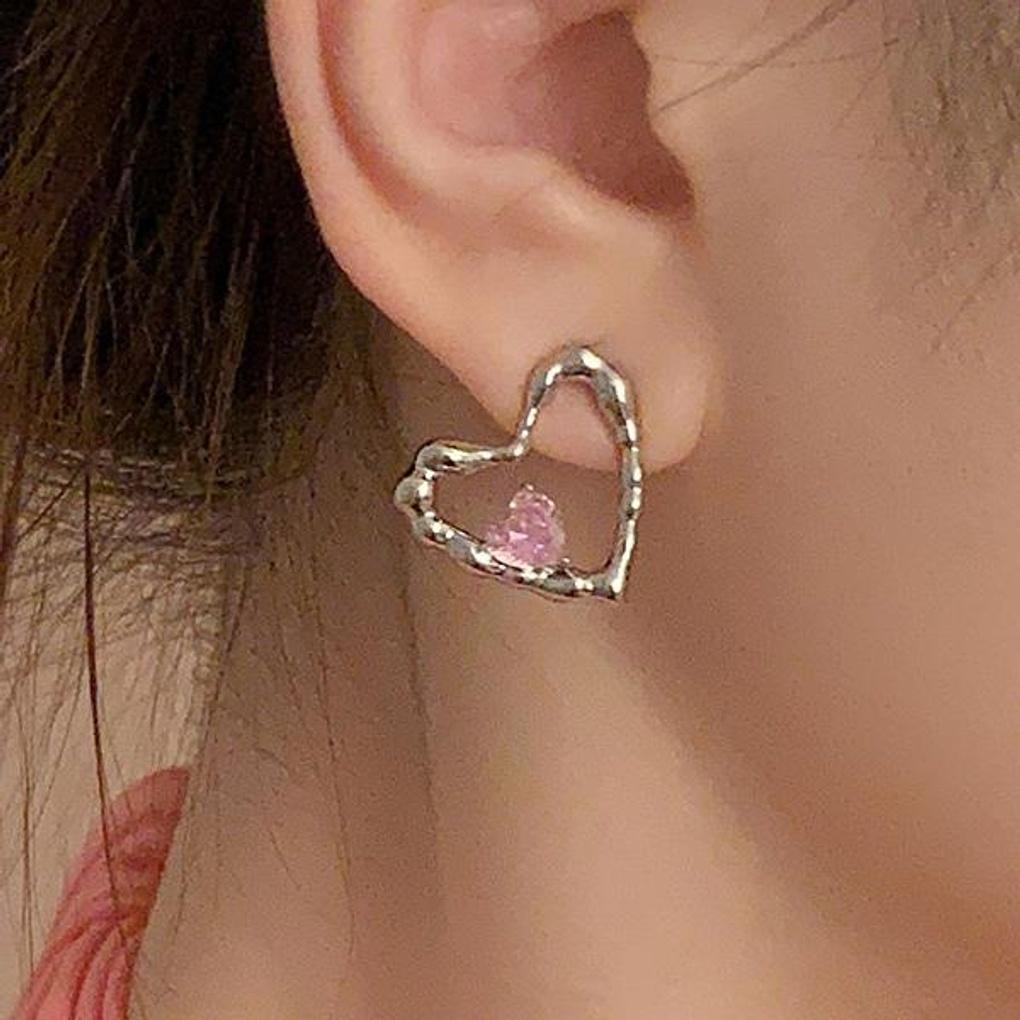 Women's Daily Sweet Heart Metal Earrings