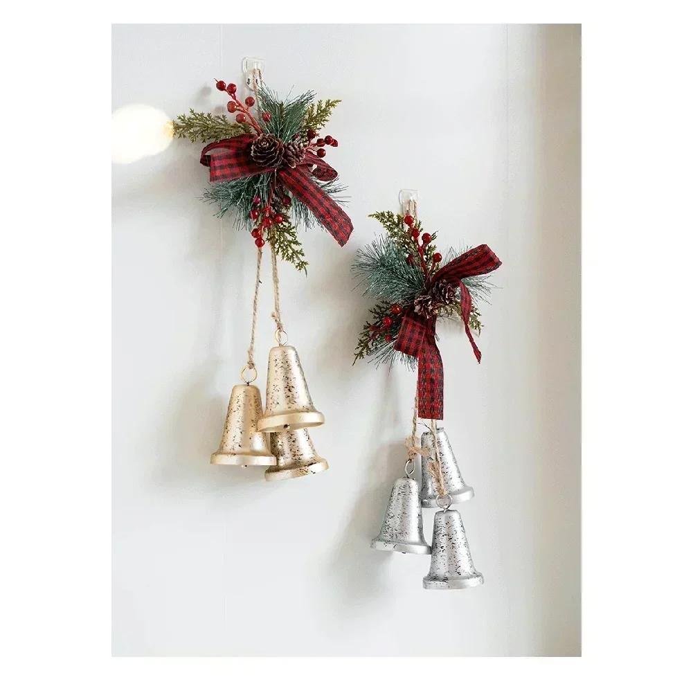 Painted Iron Bell Ornament Designed for Christmas Tree Hanging Offering Metal Craftsmanship and Pleasant Sound
