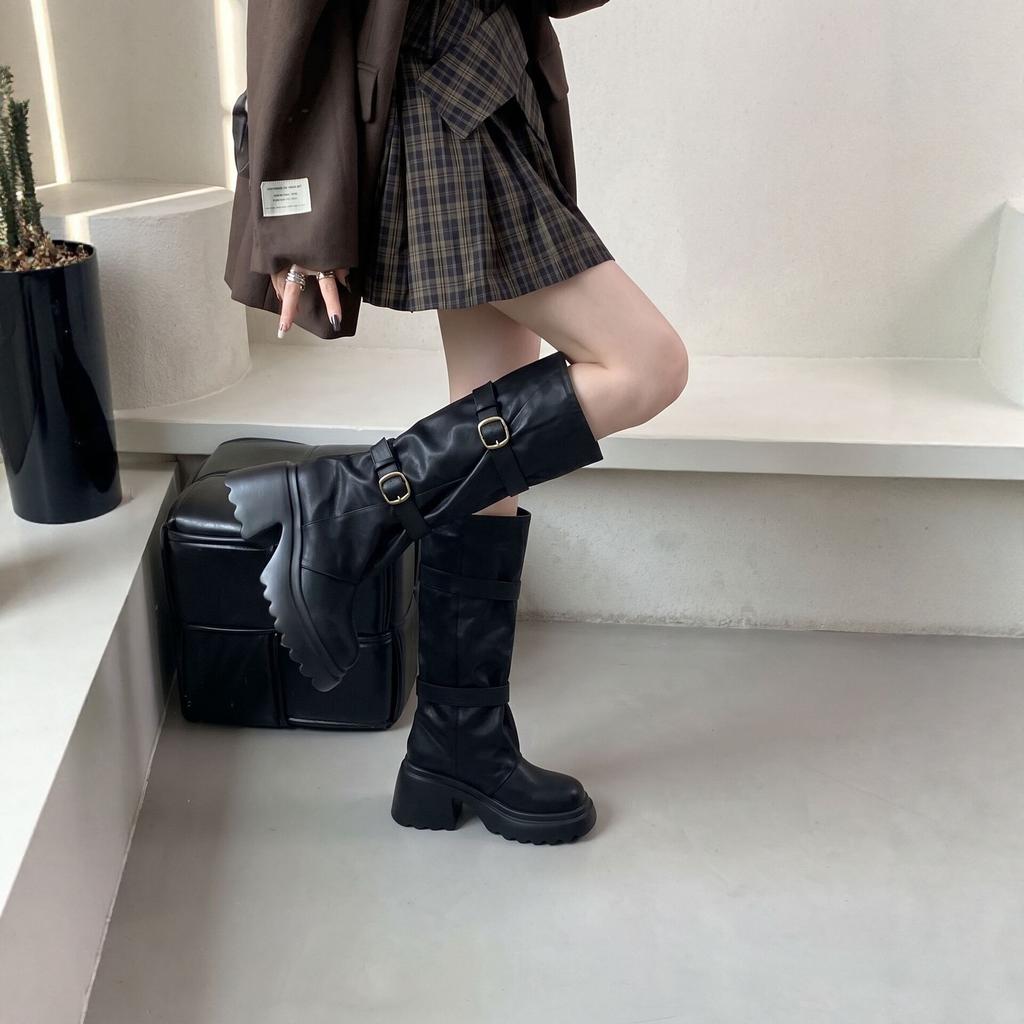 Autumn and winter new retro western cowboy boots women's thick-soled thick heel belt buckle high knight boots slim long boots