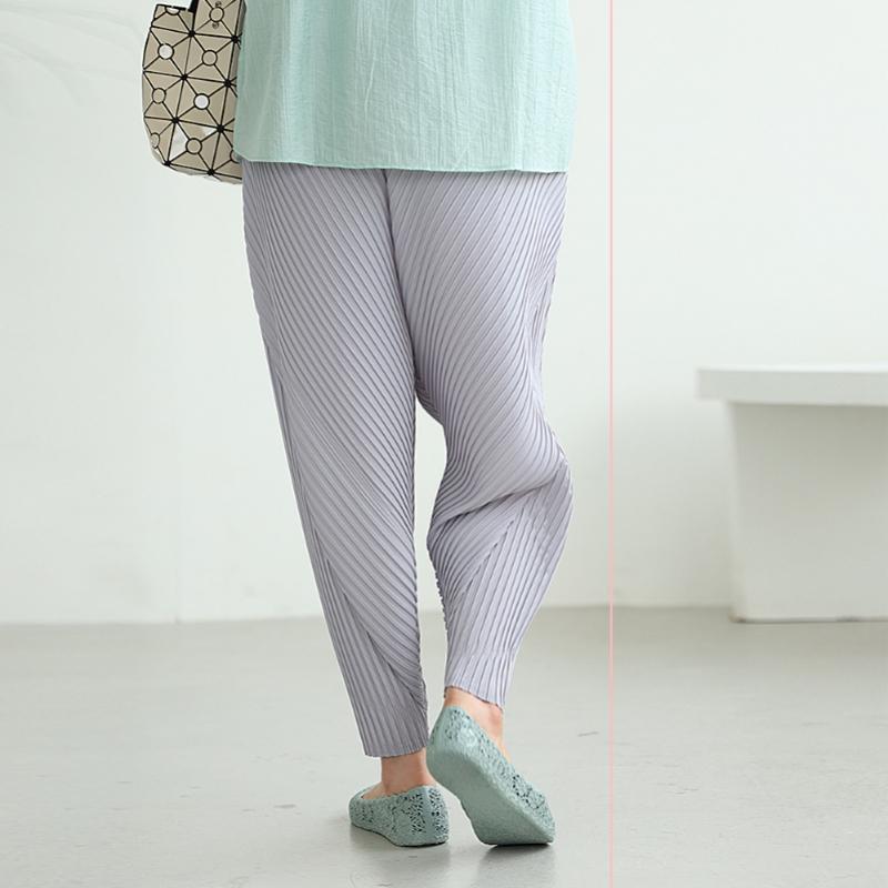 Shiz Madam Women S aSymmetrical pleatS Baggy pantS P92036