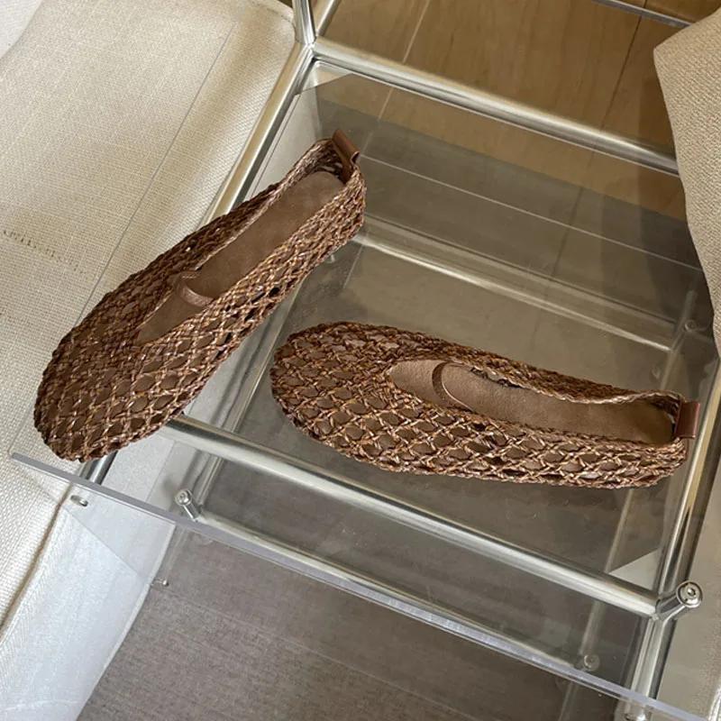 PesstweiFashion Weave Mesh Hollow Women Loafers Round Toe Slip On Female Beach Summer Casual Shoes Flat Sandals