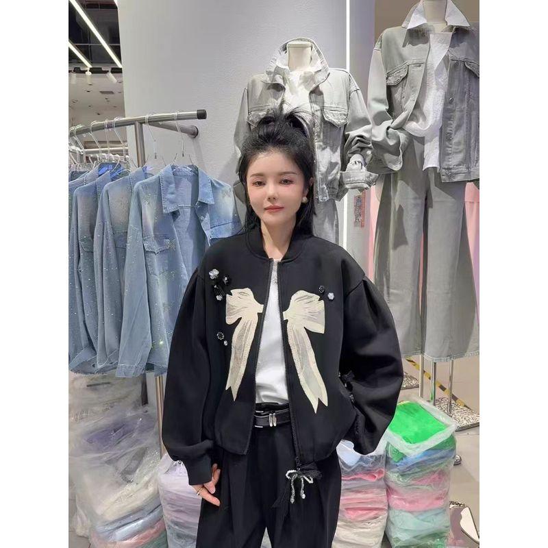 

Узнайте качество с первого взгляда! Тяжелый Роскошный Бренд Брошь Бусины Объемный Цветочный Кластер Бабочка Бейсбольная Униформа Женская 2025 Куртка из Воздушного Хлопка Black XL