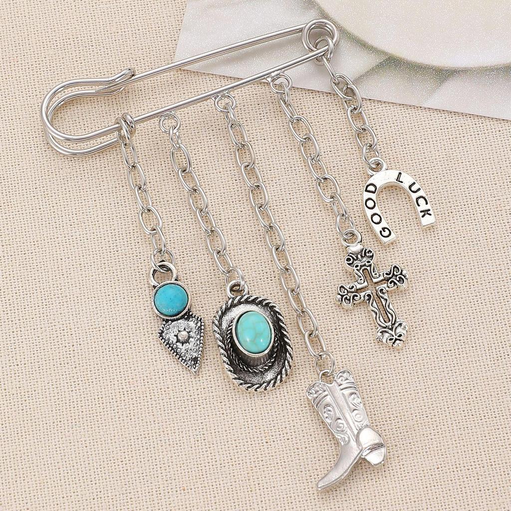 Minimalist Cross Jewelry Paperclip Chain Brooch—Unisex Punk Hip Hop Heart Pin with Tassel for Suits