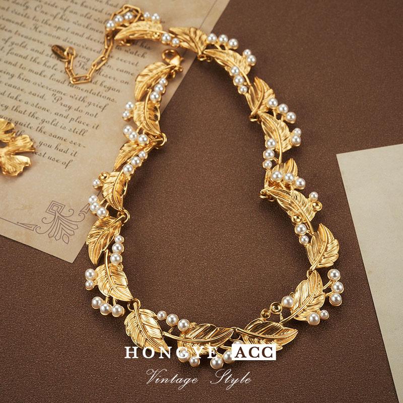 

Высококлассное ретро ожерелье с подвеской в виде листа и жемчуга 18K Gold
