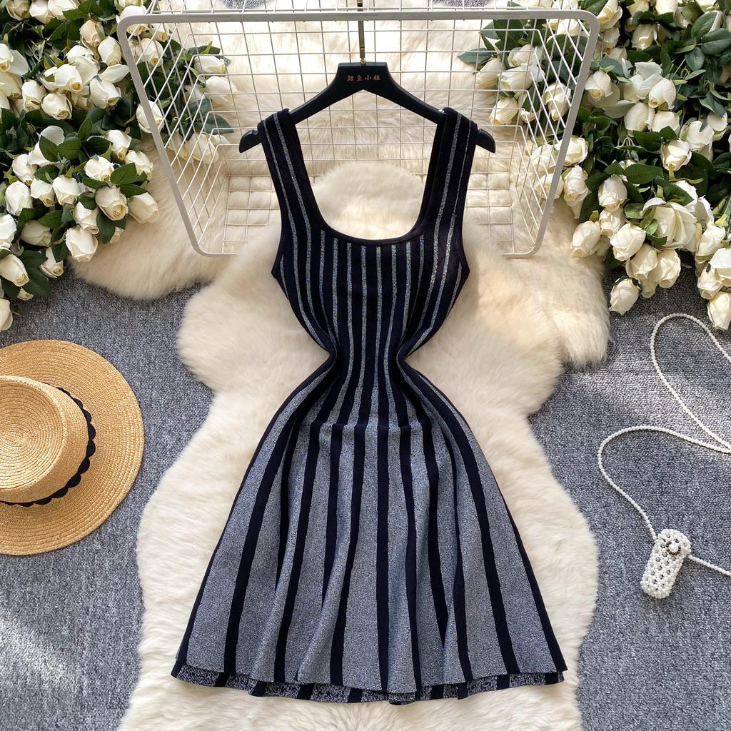 Knitted Dress Women's Summer New High-end Square Neck Sleeveless Suspender Waist Bright A-word Short Skirt