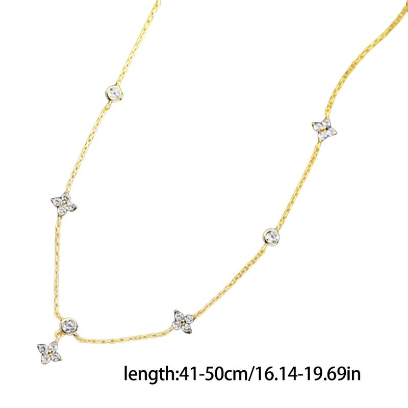 Sparkling Necklace Fashion Four Leaf Plant Pendant Necklace Neck Jewelry Perfect for Youthful Couple or Close Friend