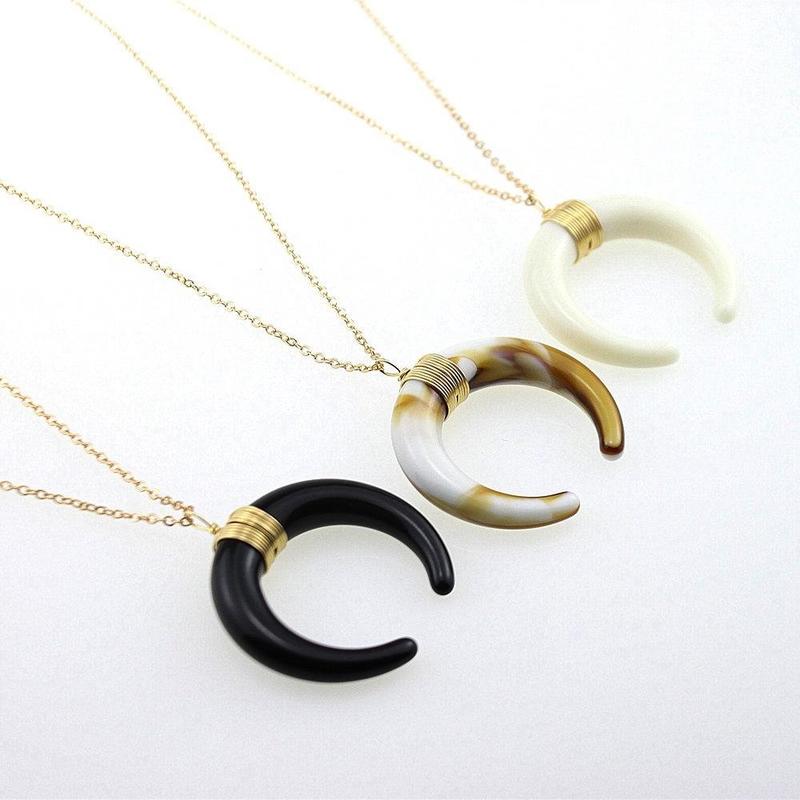 Big Horn Pendant Chain Necklaces 