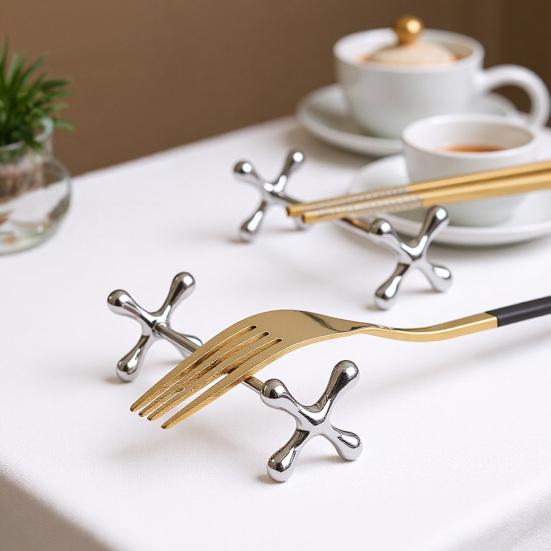 Metal Chopstick Rest Cutlery Rest Reusable Chopstick Stand Dining Utensil Rest Prevents Rolling for Spoons Forks Dining Table Home Party Wedding Use
