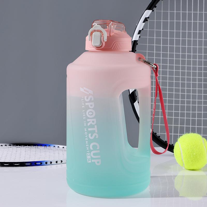 

Plastic Sports bottle 3.78L Large Capacity colorful Water Bottle With Rope