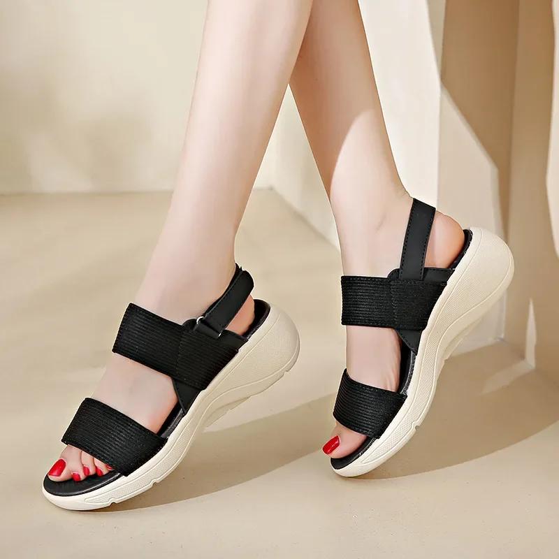 Mode Damen Plateau Sport Sandalen Sommer 2025 Bequeme Damenschuhe Modische Strand Grüne Sandale Schwarz Sandalias