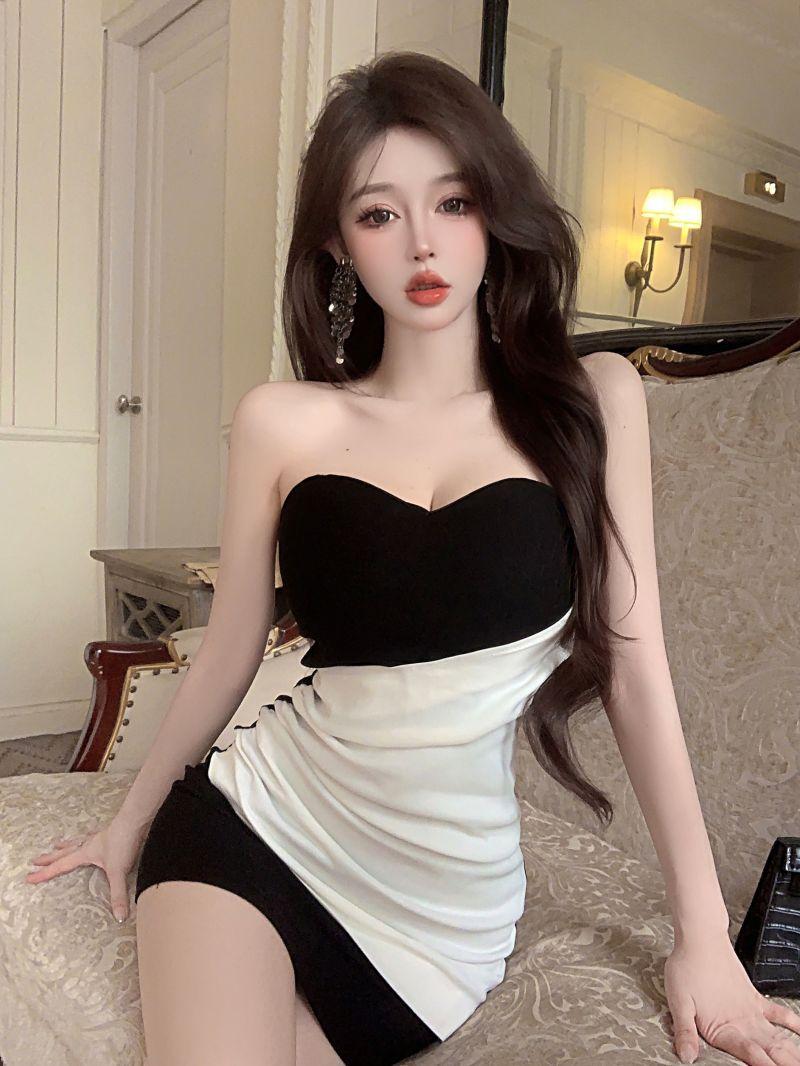 Sexy sweet hottie slim tube top dress women s autumn and winter temperament contrasting colors simple off-the-shoulder hip skirt S