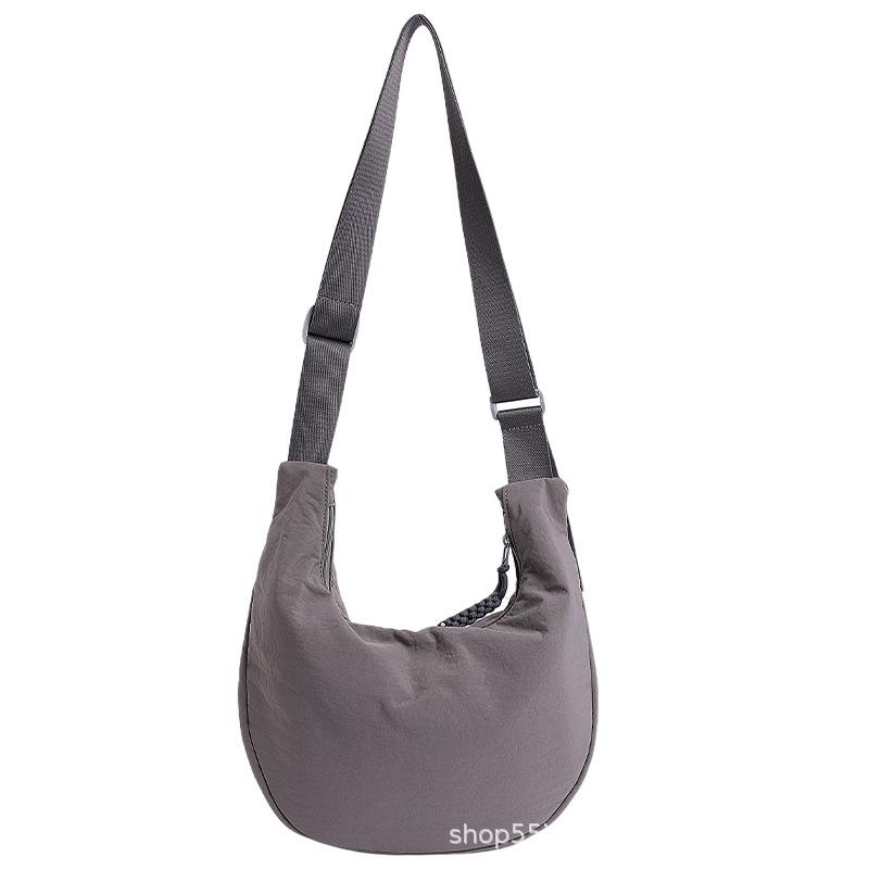 

Women s Autumn 2025 Large Capacity Dumpling Handbag: Versatile Crossbody, Shoulder Bag & Backpack for Casual, Student, or Commute Use. грязно-белый