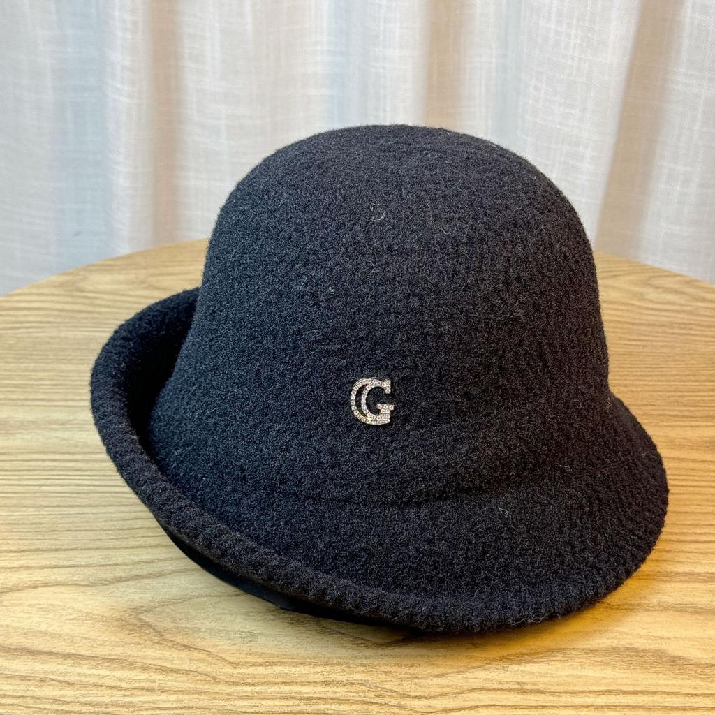 Autumn and Winter Versatile Leather Label Fisherman Hat Stylish and Fashionable Bucket Hat Foldable Warm and Windproof In Winter